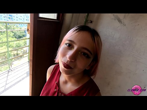 ❤️ Донишҷӯи шаҳвонӣ як бегонаро дар берун мекашад - конча дар рӯи ӯ ❤️❌ Синси босифат дар tg.teatroporno.ru ❌